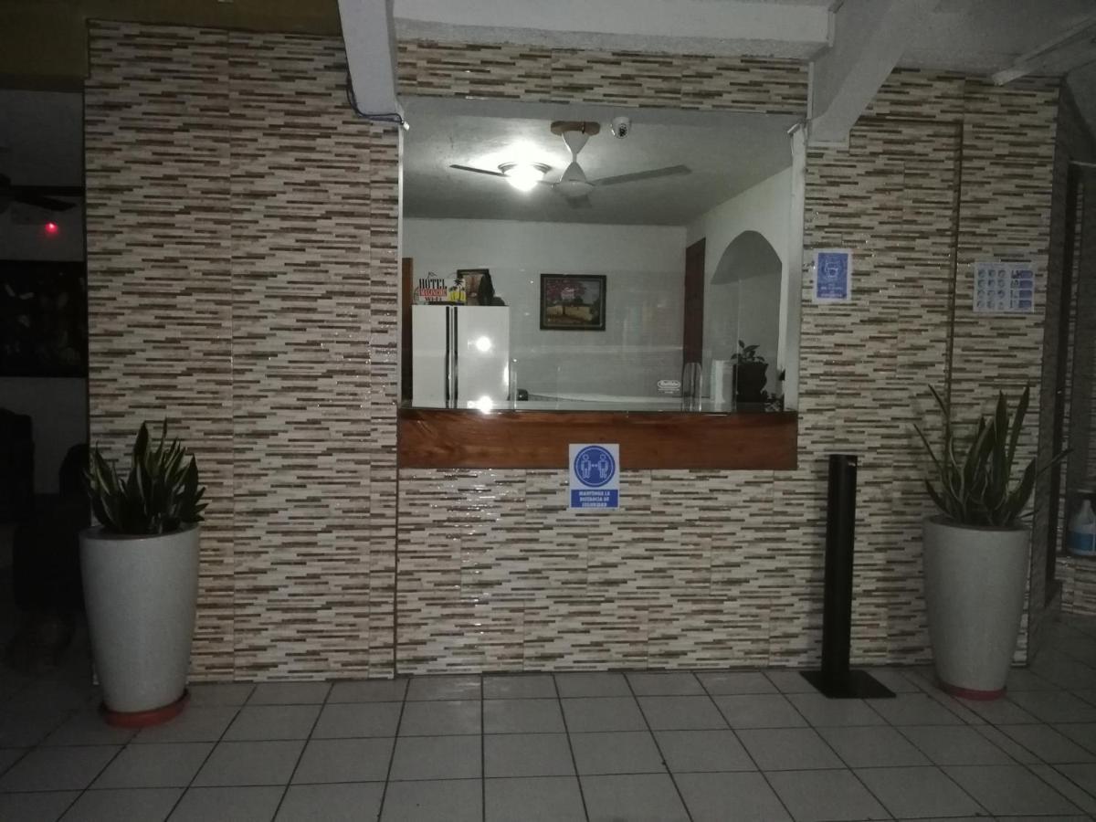 Hotel Malinche Quepos Esterno foto
